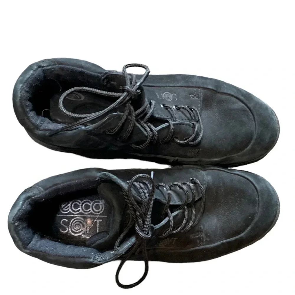 Ecco women's size 36 (US 5) black boots - Picture 3 of 6